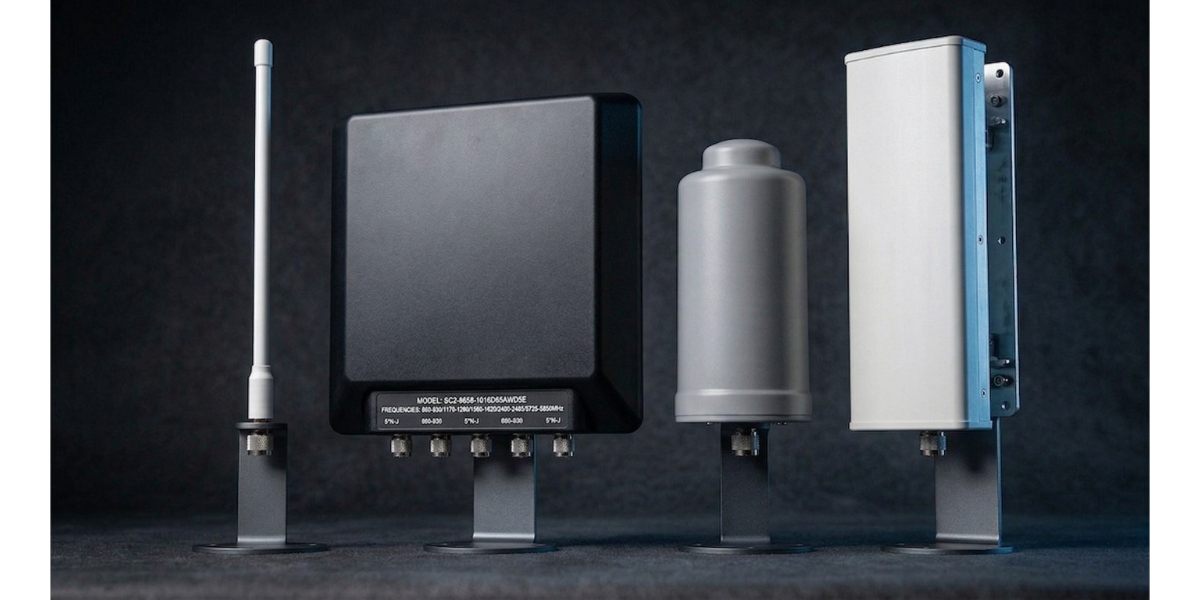 CorelixRF omnidirectional antenna series comparison fiberglass rod and cylindrical broadband models