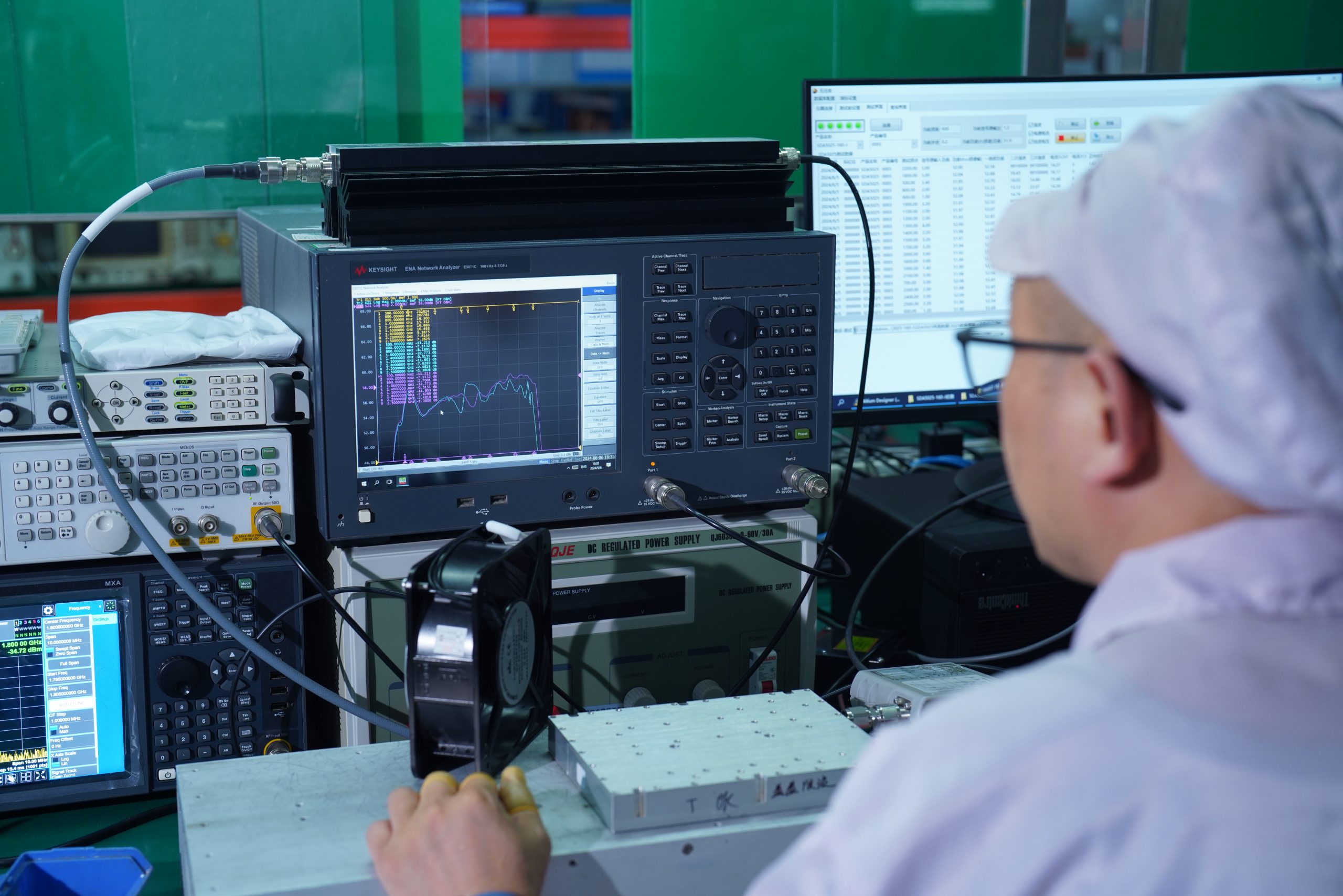 SDR signal simulation and development environment