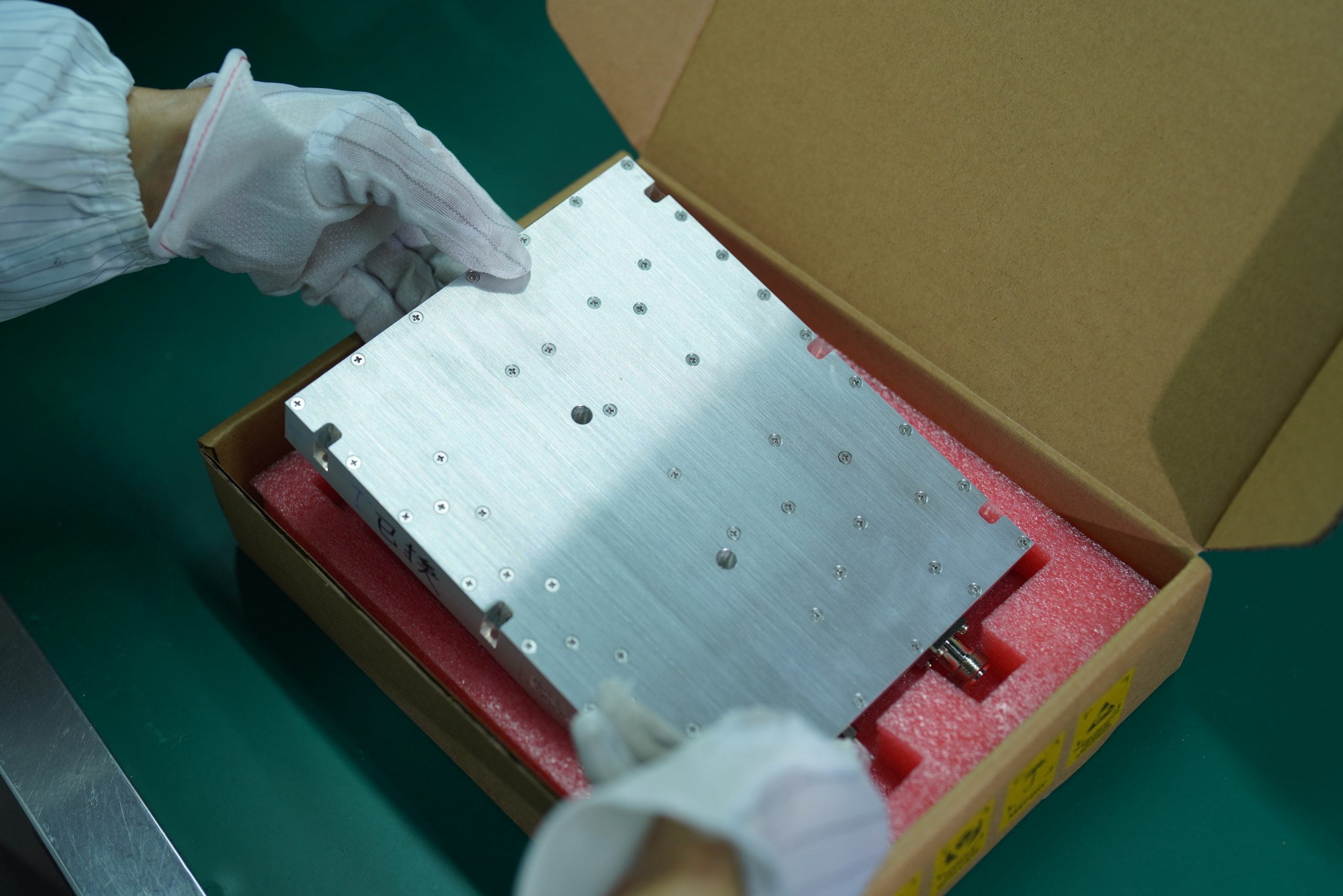 Export packing and shipment preparation for RF products